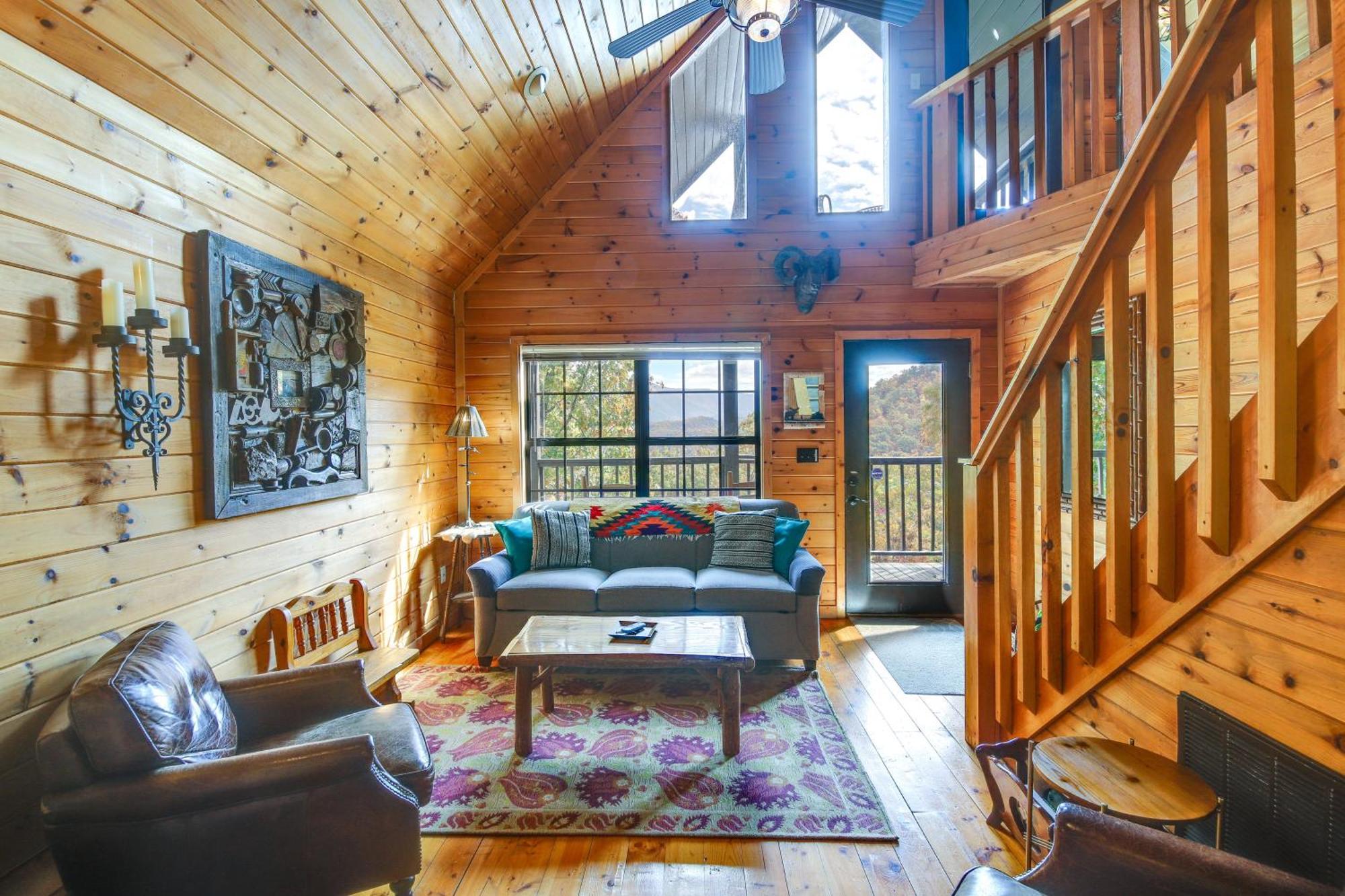 Above And Beyond Pigeon Forge Cabin With Prime Views! Eksteriør bilde