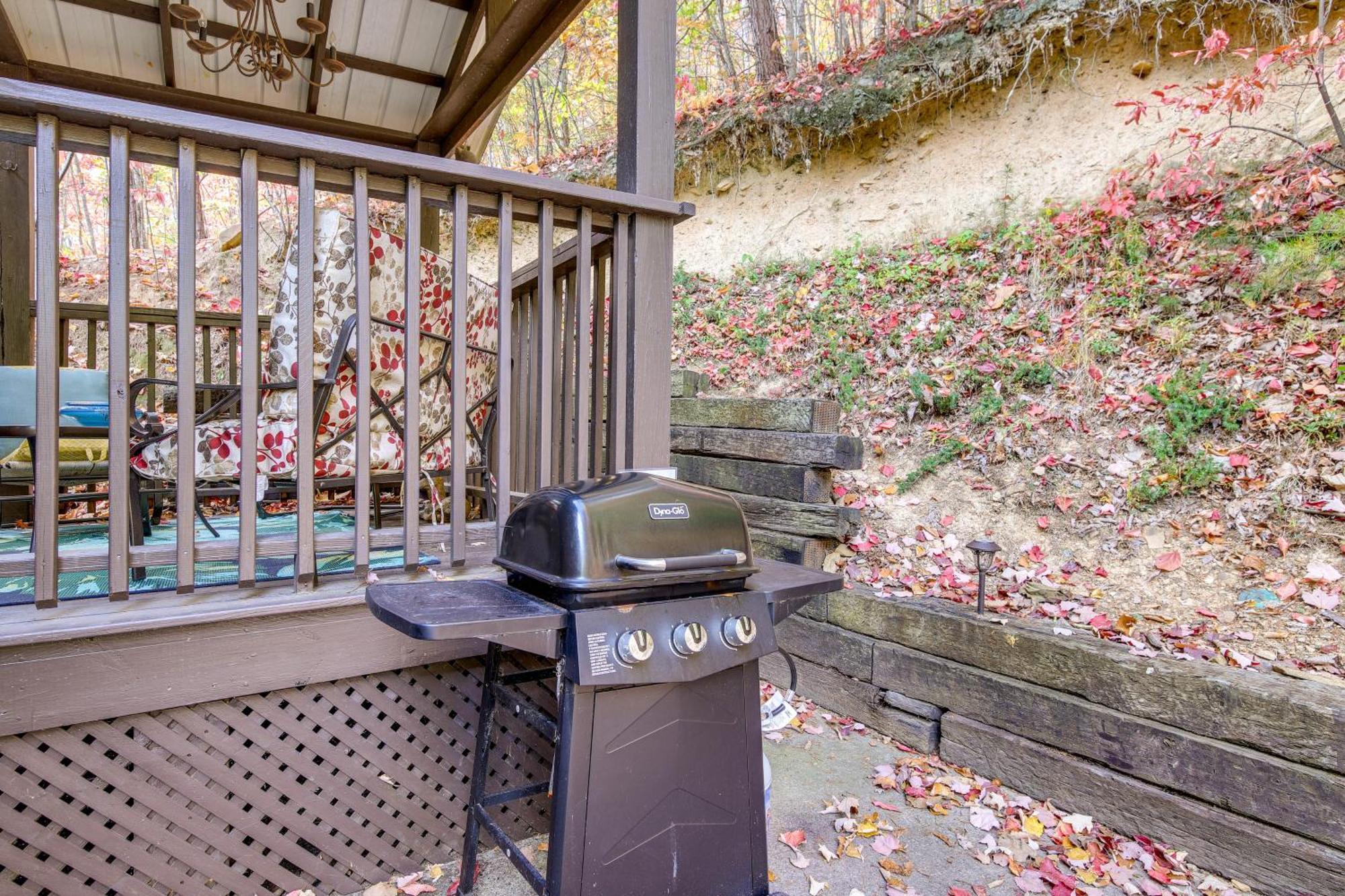Above And Beyond Pigeon Forge Cabin With Prime Views! Eksteriør bilde